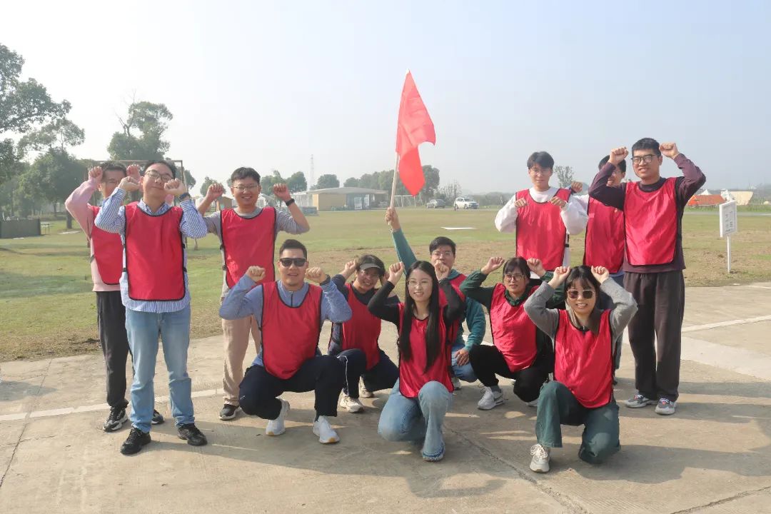 b4af261b2b4ecc25248bb77a94120cf4.jpg b4af261b2b4ecc25248bb77a94120cf4.jpg